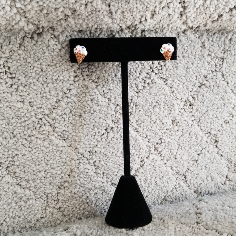 Ice Cream Cone Earrings - Picture 4 of 4